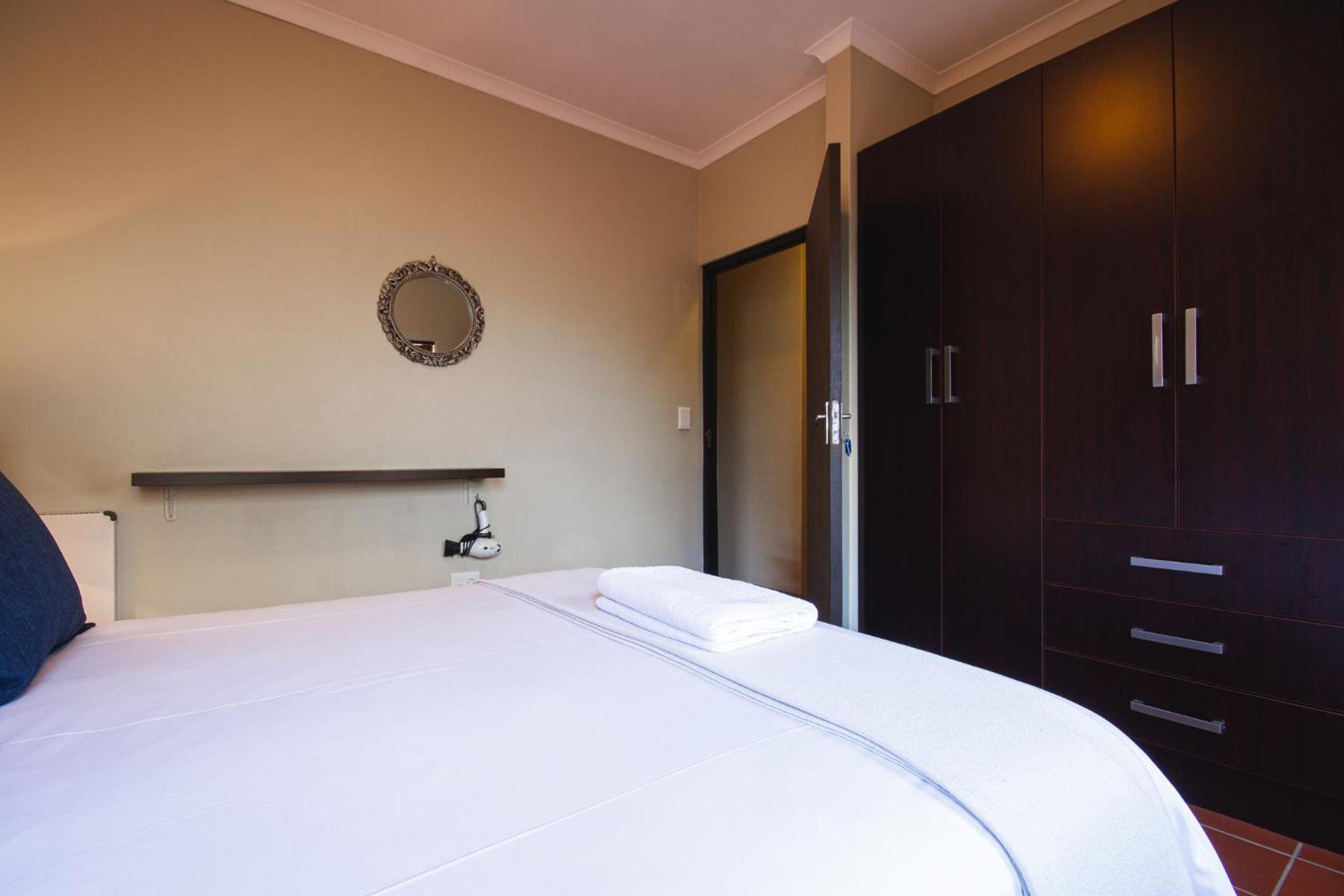 Swellendam Self Catering Vila Quarto foto